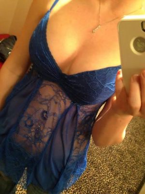 Лера, 30 лет - госпожа-страпонесса