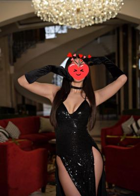 Аделина V.I.P - массаж с интимом от 9999 руб. в час