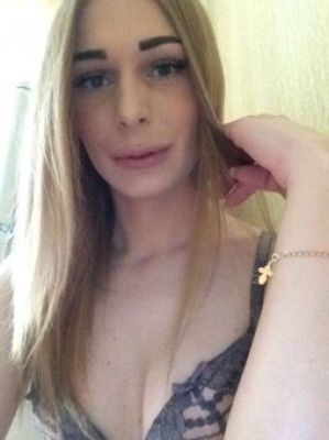 Снять девушку на час (Эрика Транссе, 21 лет)