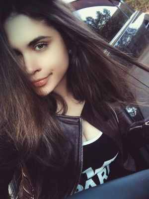 Снять девушку для секса от 2000 руб. в час (Ирина, тел. 8 904 756-54-16)