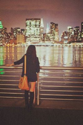 Оксана - массаж «Ветка сакуры», минет и классика - 24 7