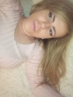 Купить проститутку в Волгограде (Ксю-Волжский, тел. 8 906 410-66-31)