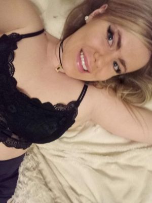 Практикующая госпожа Ксю-Волжский, рост: 165, вес: 57