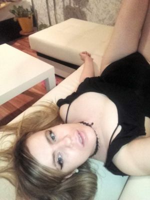 Ксю-Волжский, рост: 165, вес: 57 - тайский массаж члена