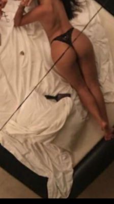 Даша — классический массаж от Волгоградская проститутки - 4000 руб. в час